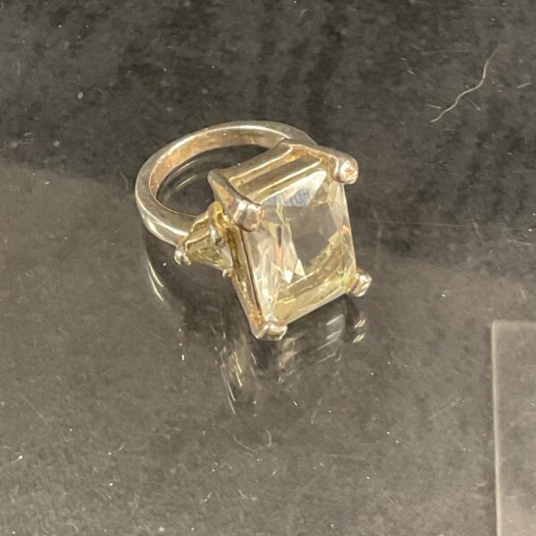 Vintage large single cushion cut ring size P