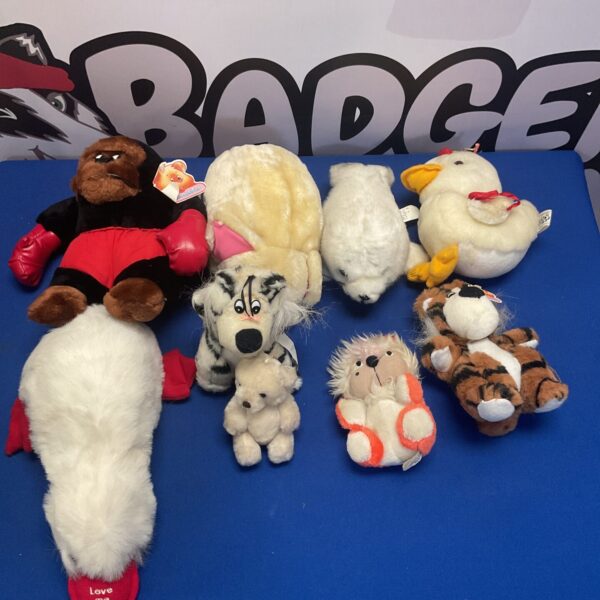 Selection of mixed soft toys inc patamates