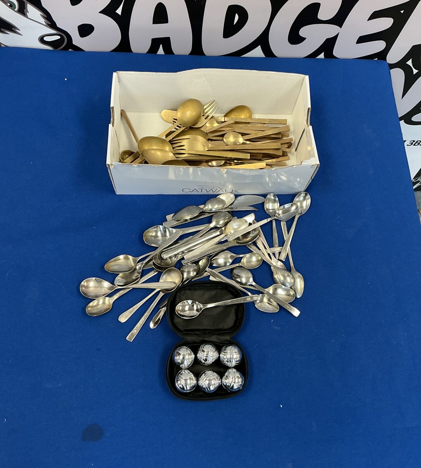 Box of mixed cutlery