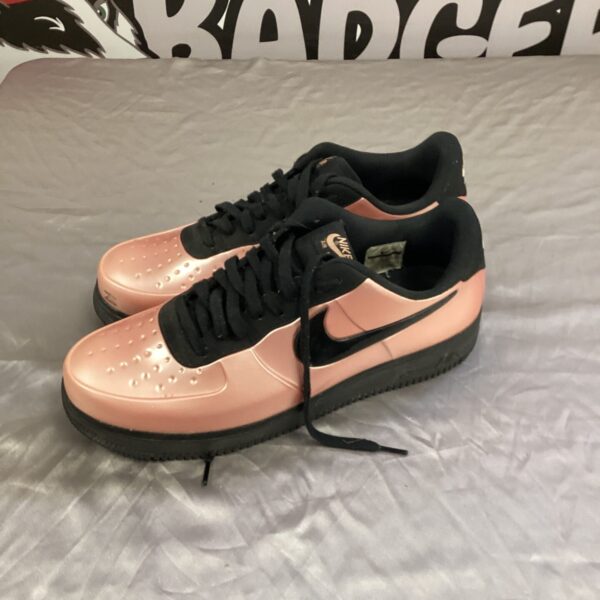 Pair of size 12 nike air air force 1 trainers