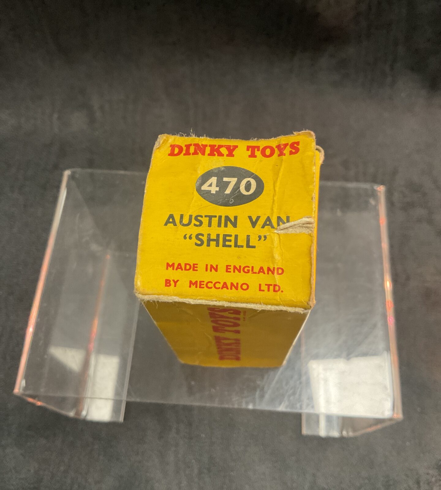Vintage Dinky 470 Austin Van With Shell Logo in original box - Image 2