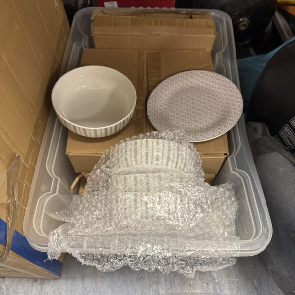 Next dinner service set