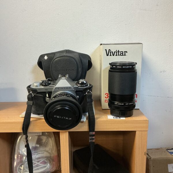Pentax ME super camera and Vivitar 35-105mm lens