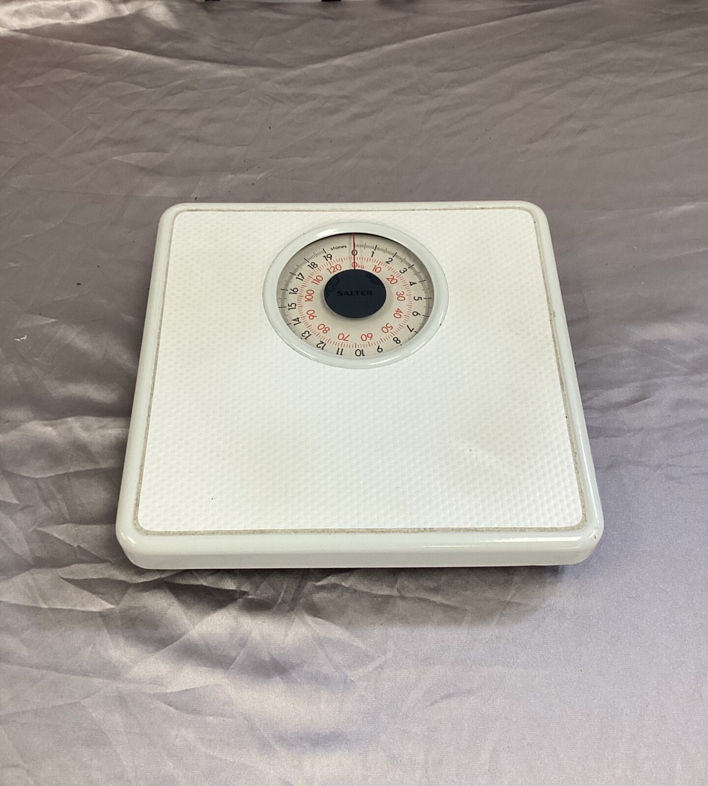 Set of salter scales