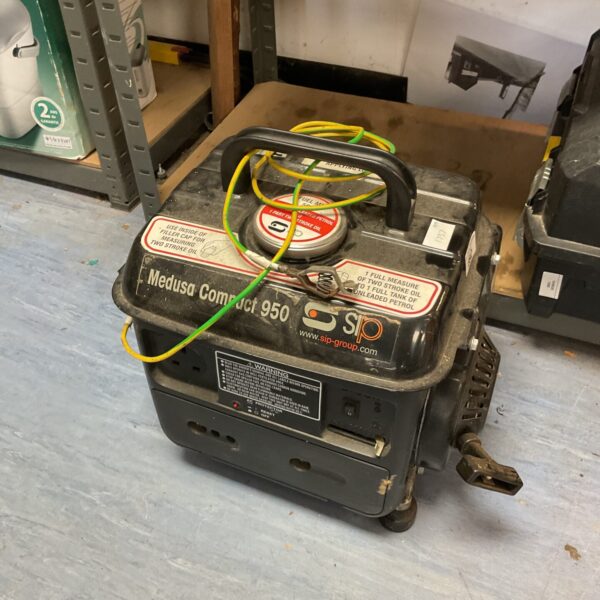 Used Medusa Compact 950 generator for portable power.