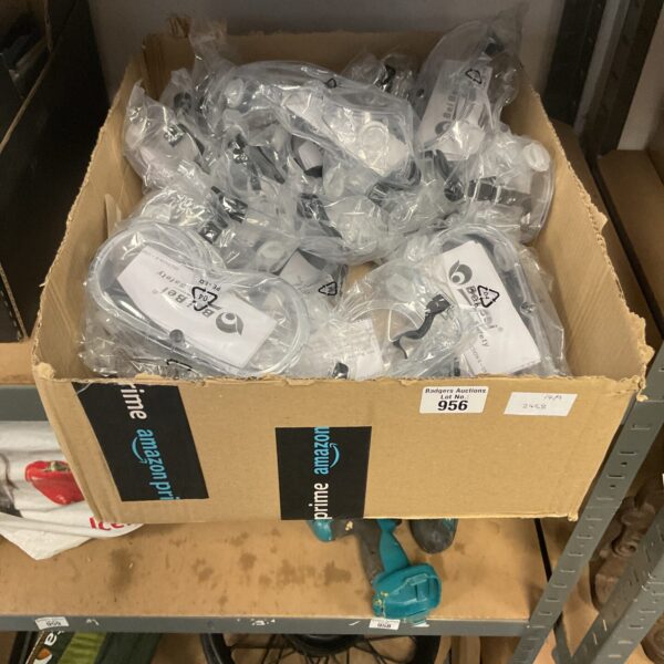 Box of bei bei safety goggles for industrial use.