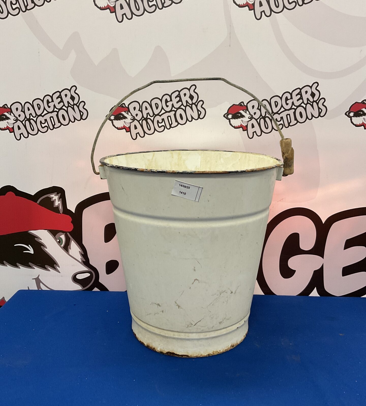 Vintage enamelled galvanised bucket
