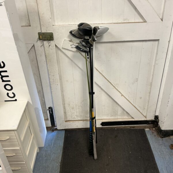 Selection of golf clubs, mostly drivers, incl.nike, cobra, Dunlop, Wilson