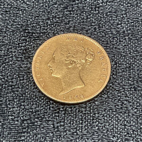 1864 Young Victoria head Gold Half Sovereign