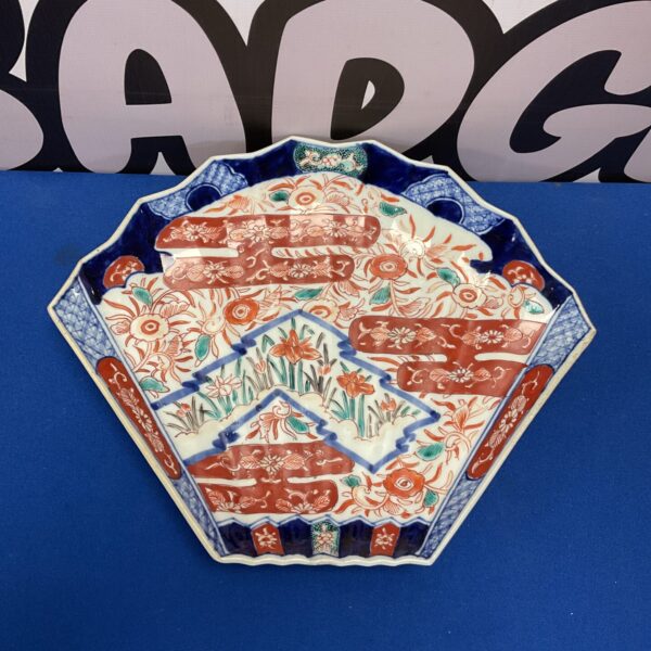 Victorian Japanese imari pattern fan plate