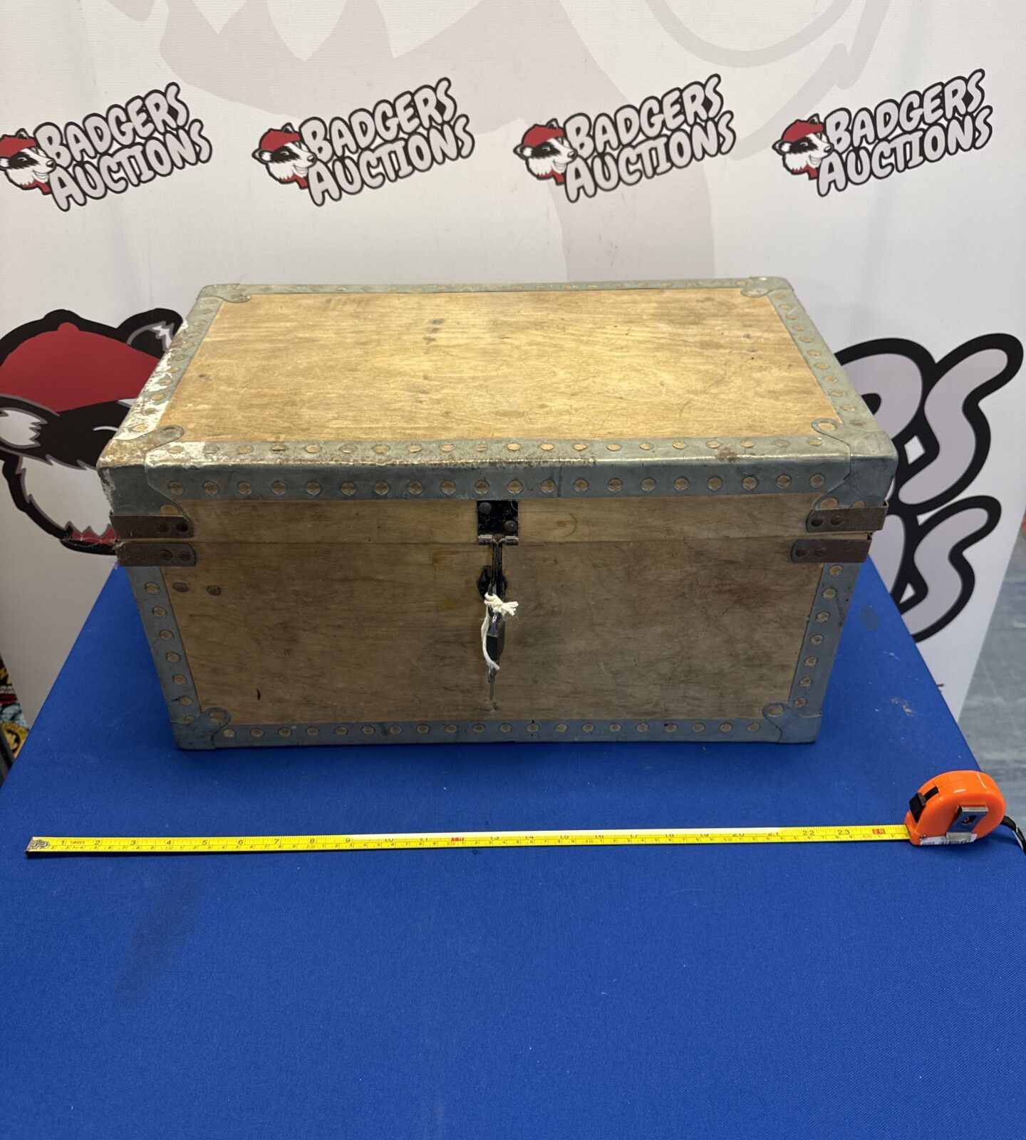 Vintage banded wood strongbox with padlock & key