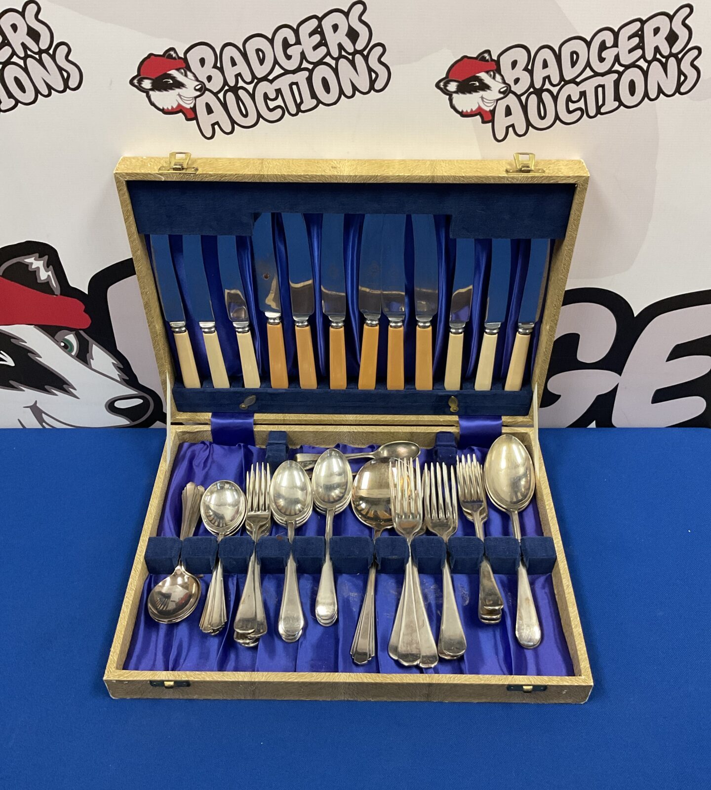 Boxed of of warranted Sheffield stainless steel cutlery
