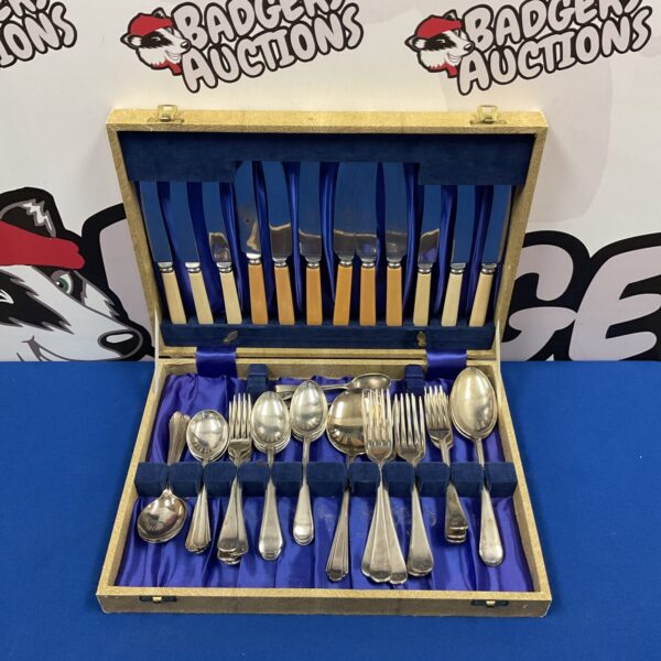 Boxed of of warranted Sheffield stainless steel cutlery