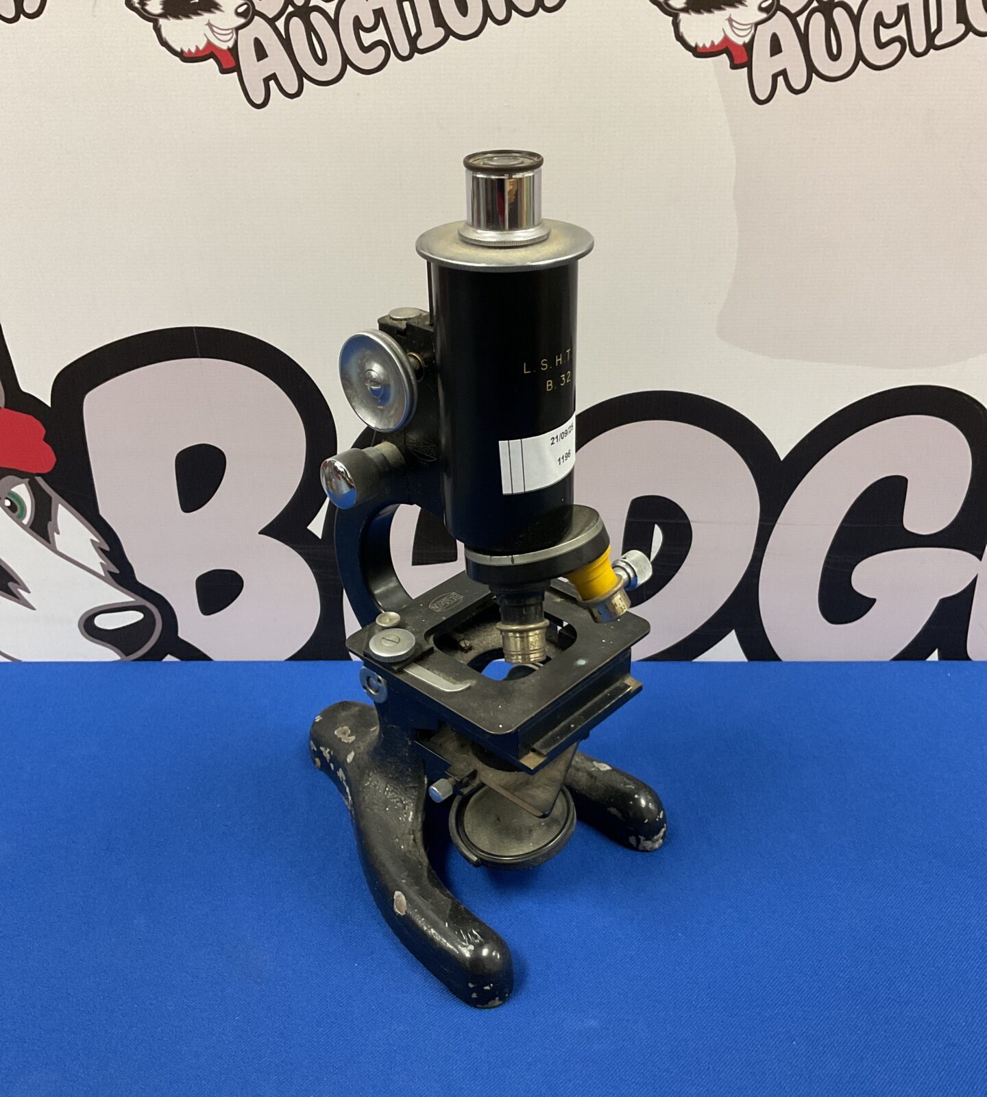Antique beck of london l s h t m b.32 microscope