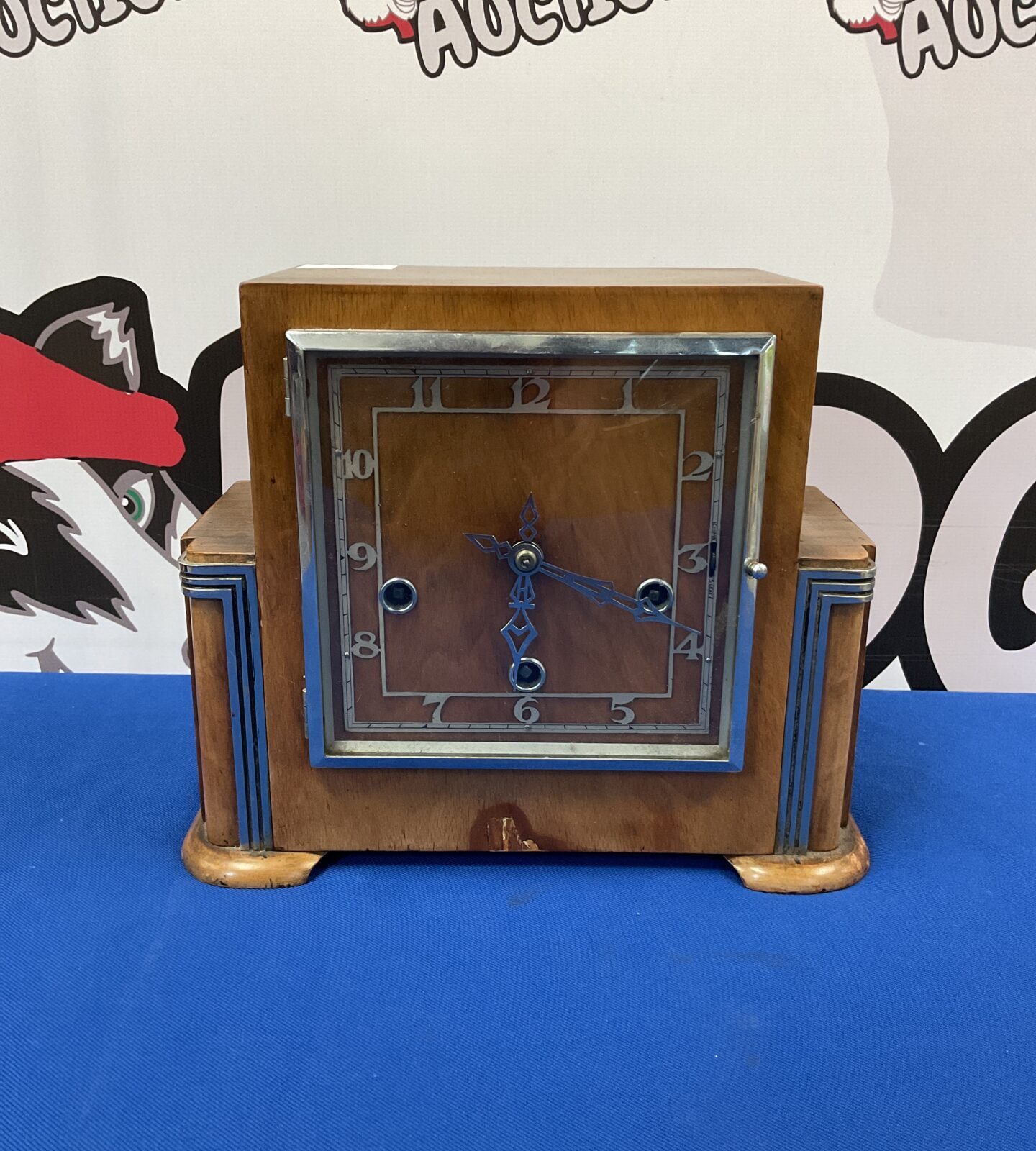 1930s smiths Enfield chiming art deco mantle clock working with pendulum & key