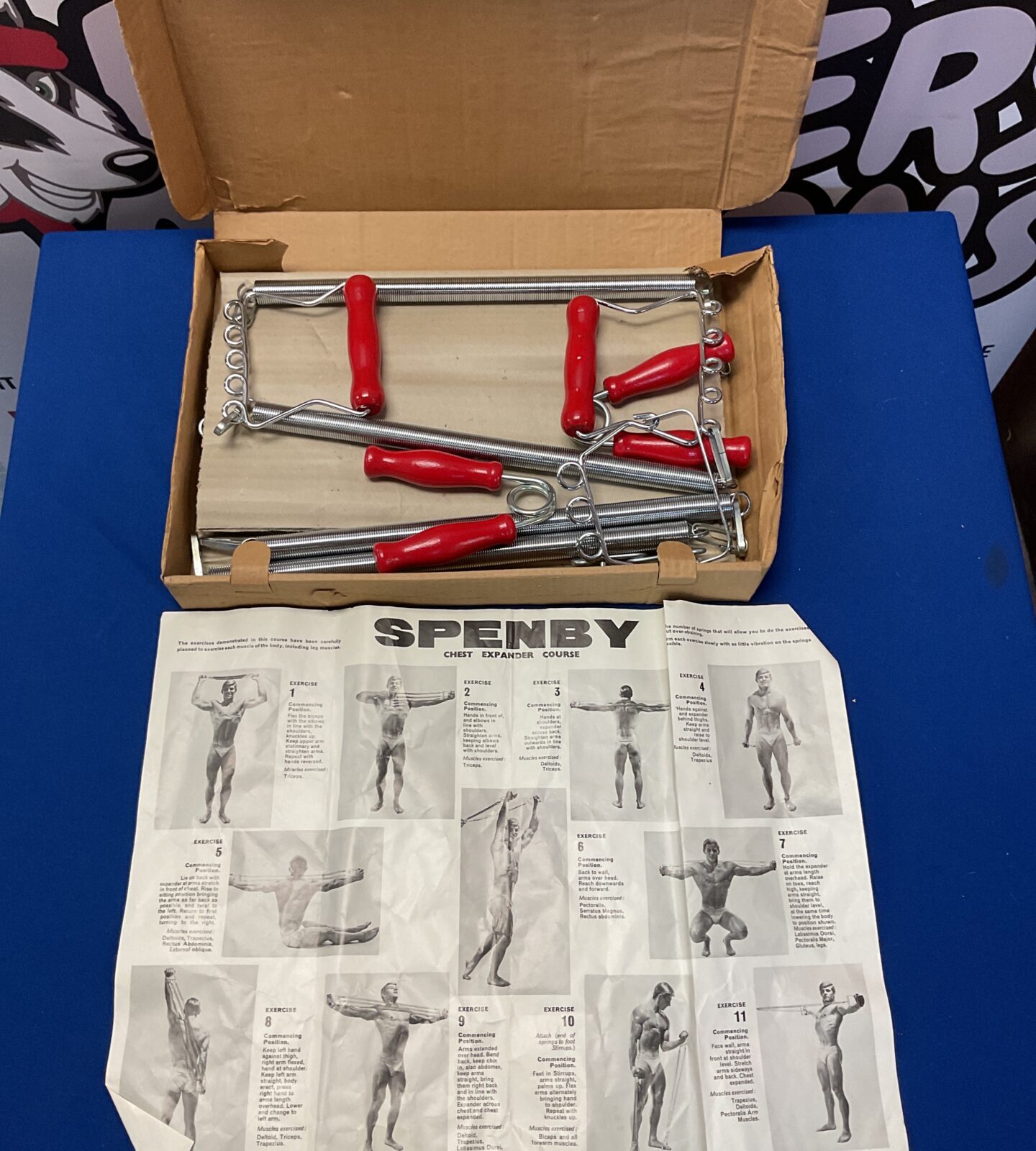 Vintage spendy chest expander course