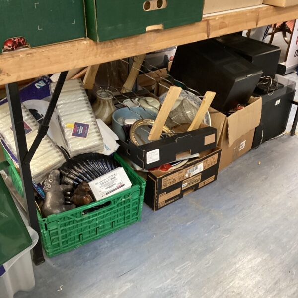 House clearance lot featuring a Panasonic hi-fi system and mixed items.