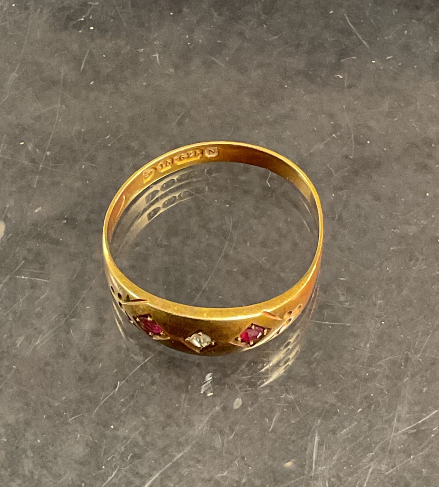 Antique Victorian 15ct Gold Diamond and Ruby ring Size X  2.2g
