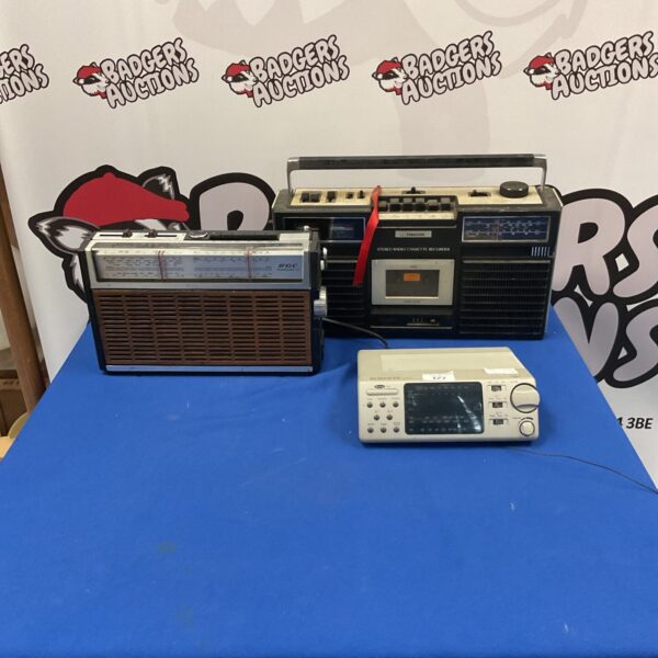 Roberts 3 band clock radio alarm, Ferguson stereo radio cassette recorder, and GEC starfinder III world radio