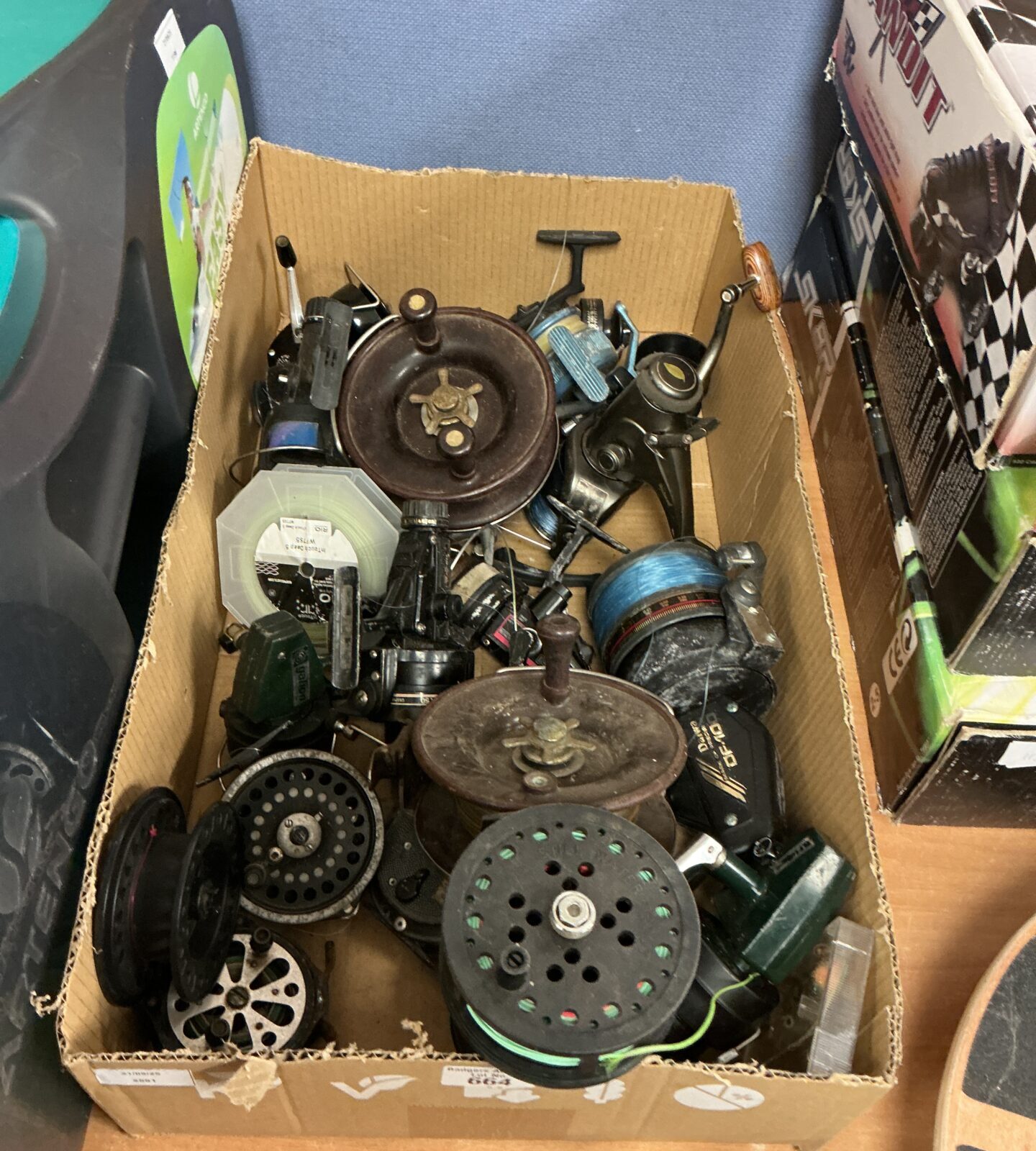 Quantity of fishing reels inc Daiwa