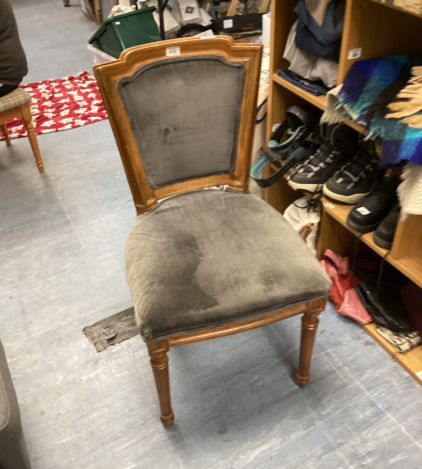 Vintage style bedroom chair