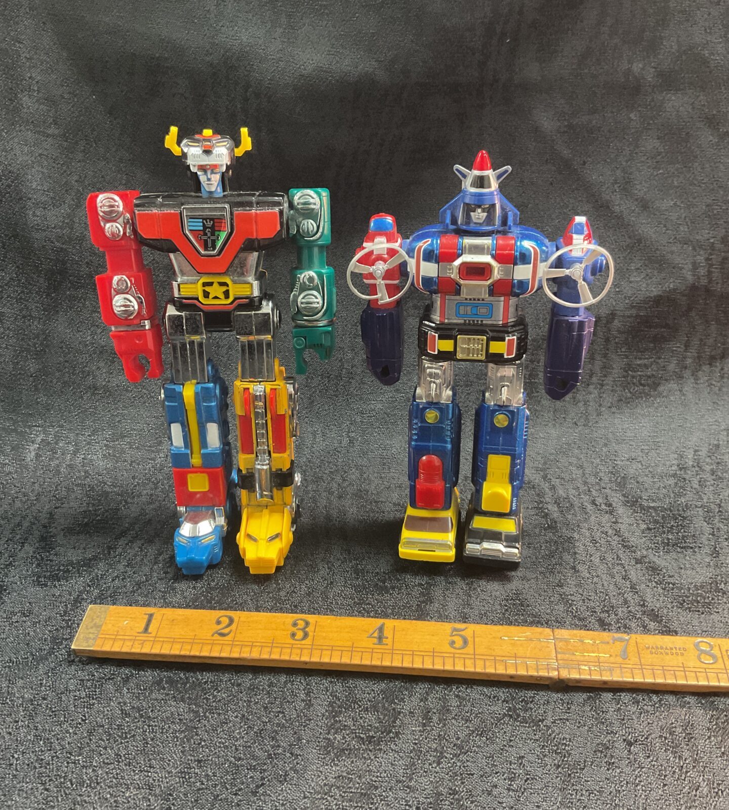 Vintage Bandai Voltron lion force die cast figure and Soul of Chogokin GX-88 Armoured Fleet Dairugger Xv Diecast figures