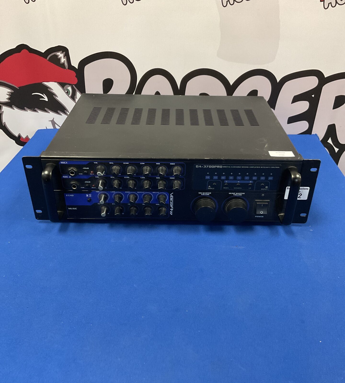 VocoPro DA-3700PRO digital karaoke mixing amplifier with key control