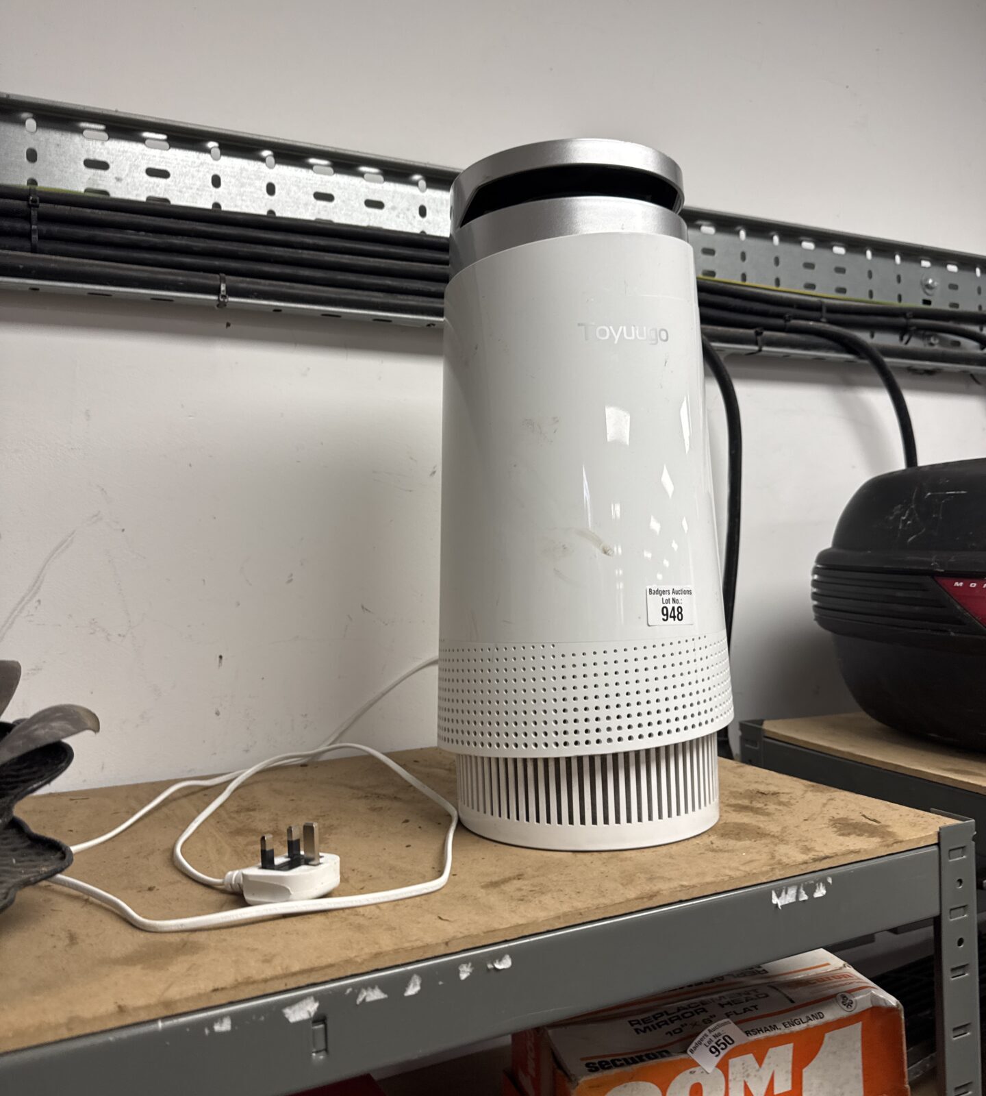Toyuugo dehumidifier
