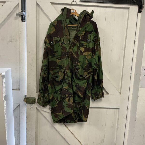 Camouflage cold weather parka, size 170/104, military surplus jacket.