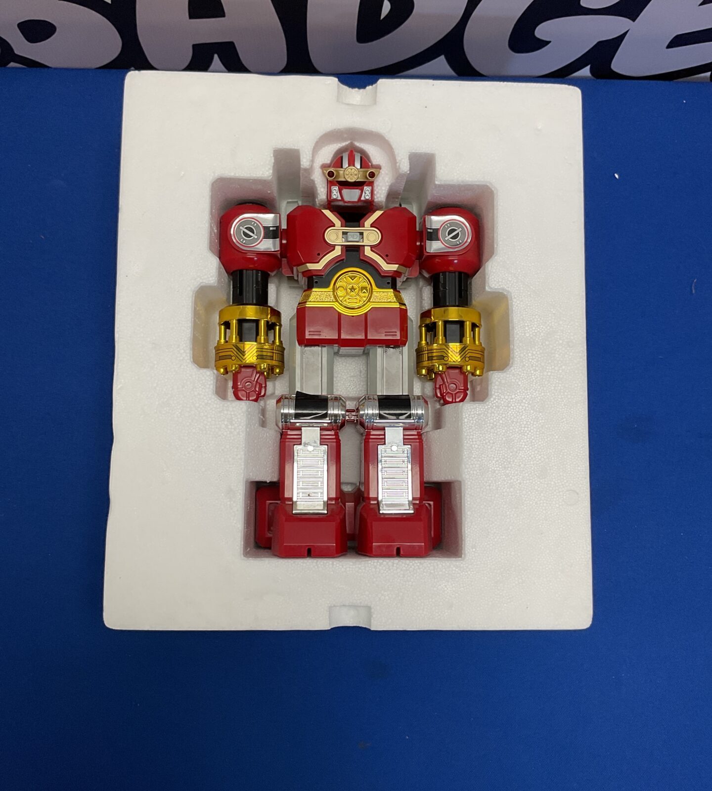 Retro Boxed 1997 Saban Bandai Power Rangers Zeo Deluxe Red Battlezord Action Figure With insert - Image 2