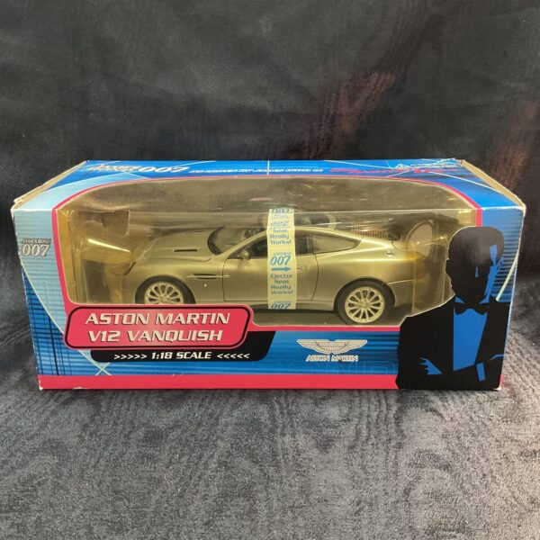 James Bond 007 Aston Martin V12 Vanquish 1/18 Scale