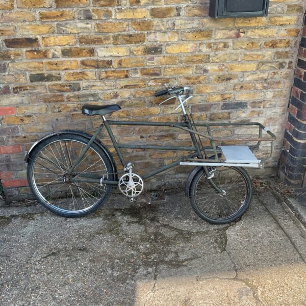 Vintage 1960s kettle bike with hand built basket