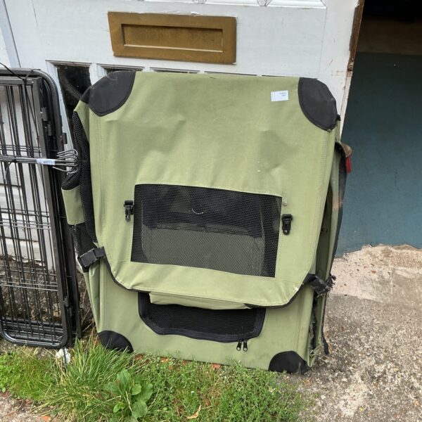 Folding fabric cage