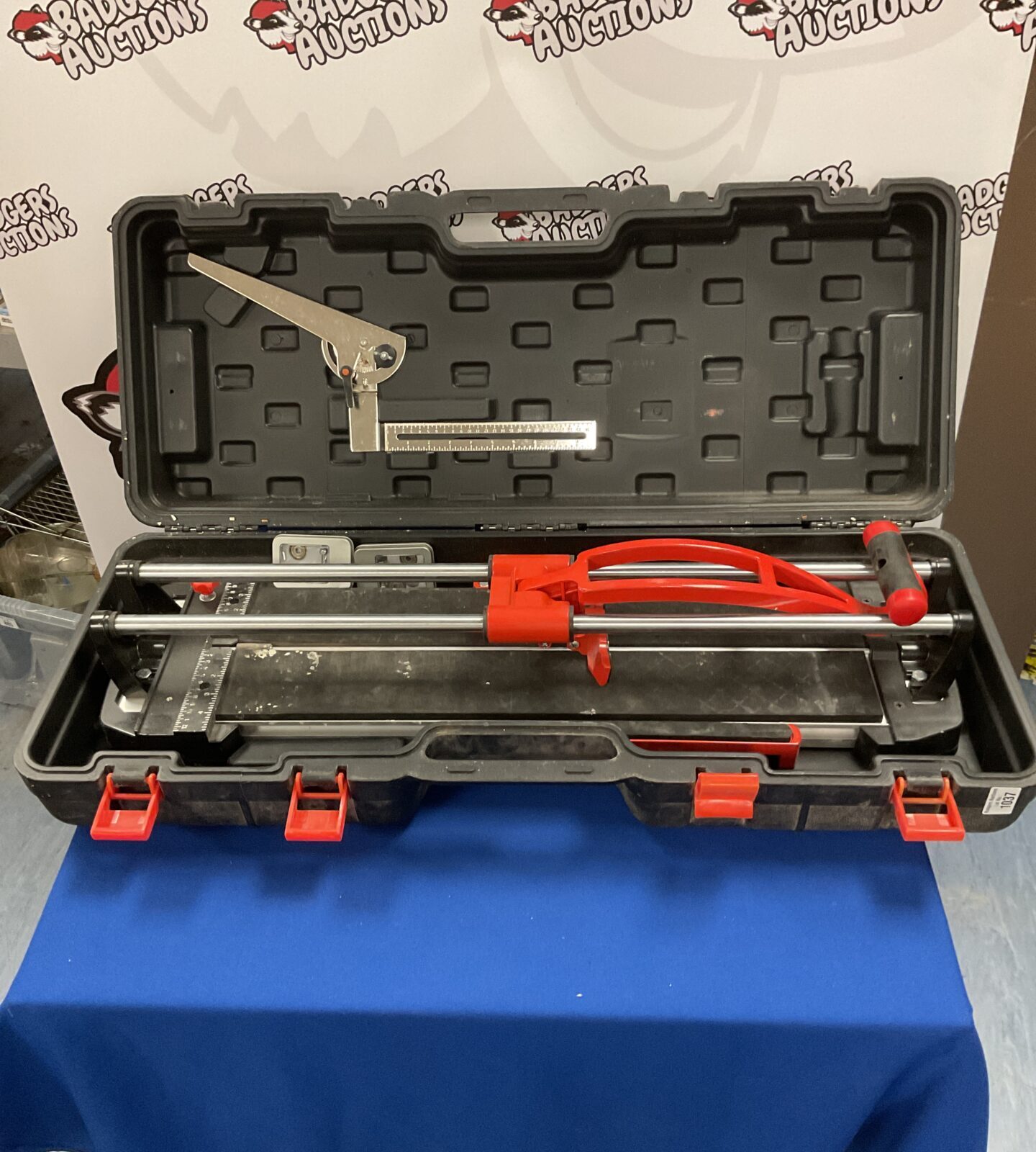 Large Commercial topstile tile cutter