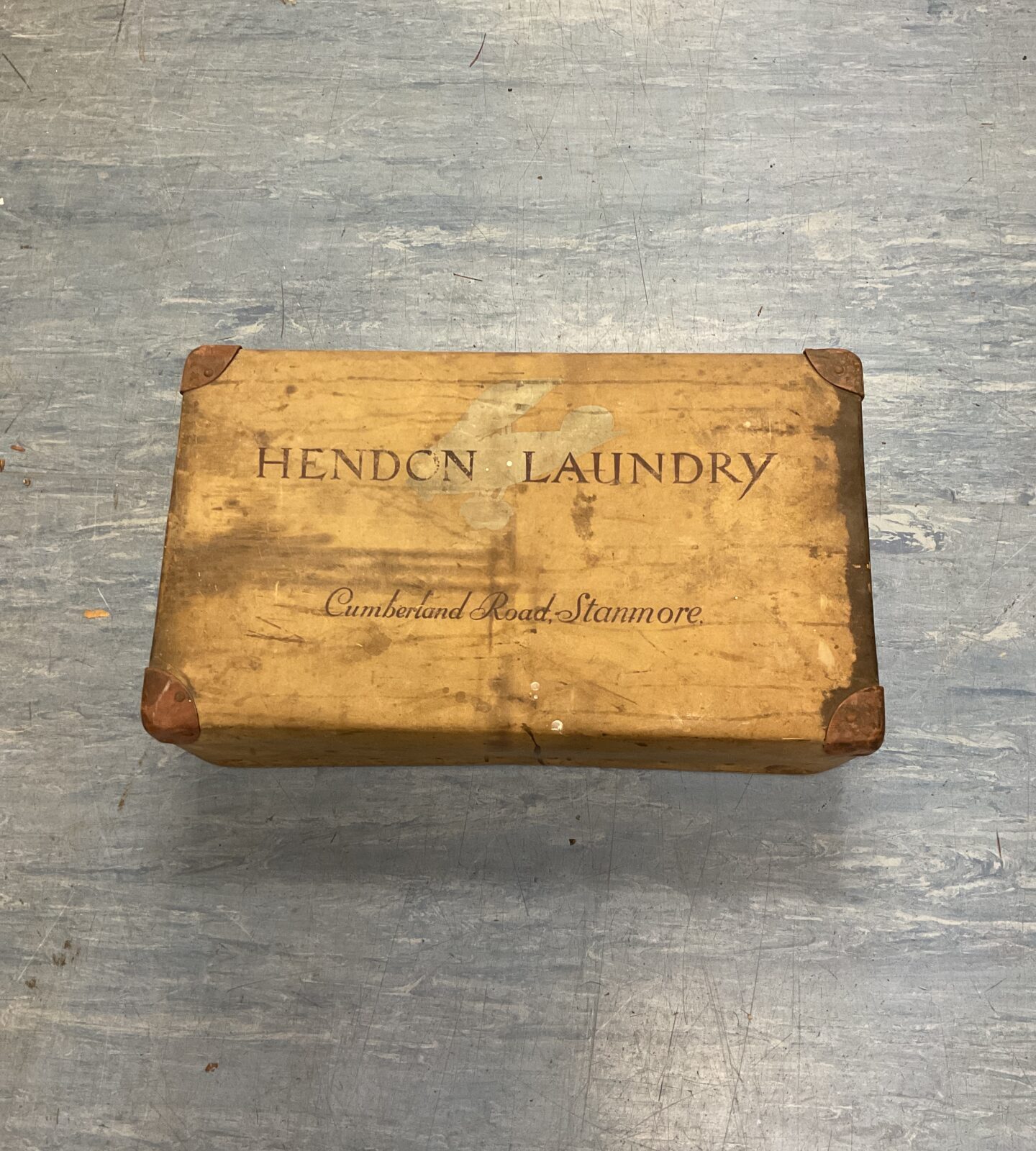 Vintage Hendon laundry box