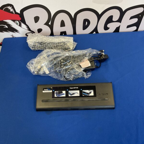 Used Targus ACP71EU universal 3.0 docking station for laptops.