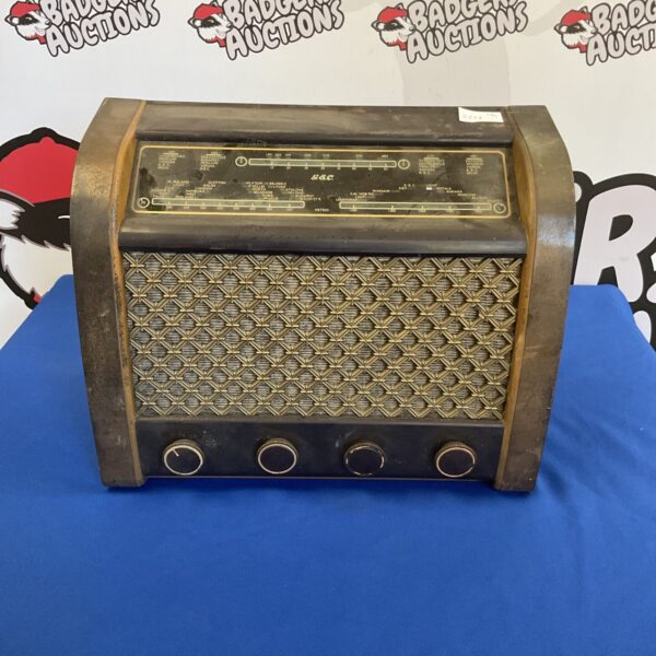 Vintage GEC valve radio with three bands, a collectible item.