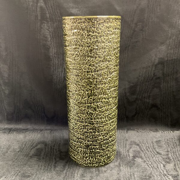 Front view of a textured Royal Norfolk Apollo Ten vase.