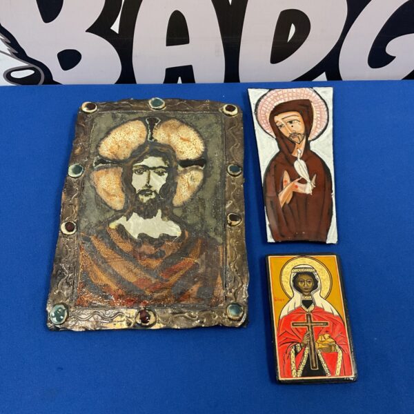 Large religious ikon depicting Jesus Christ, signed pottery and wood.