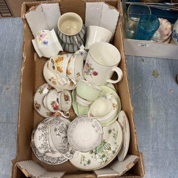 Mixed lot of vintage china including Coalport and Royal Albert pieces.