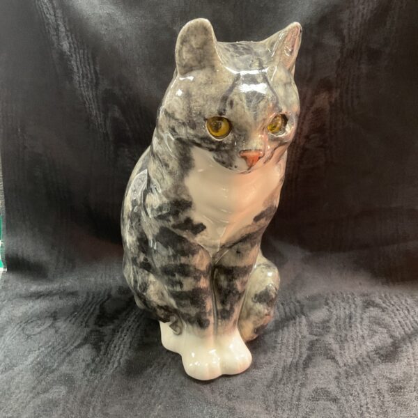 Vintage Winstanley cat figurine, grey and white tabby, size 5.