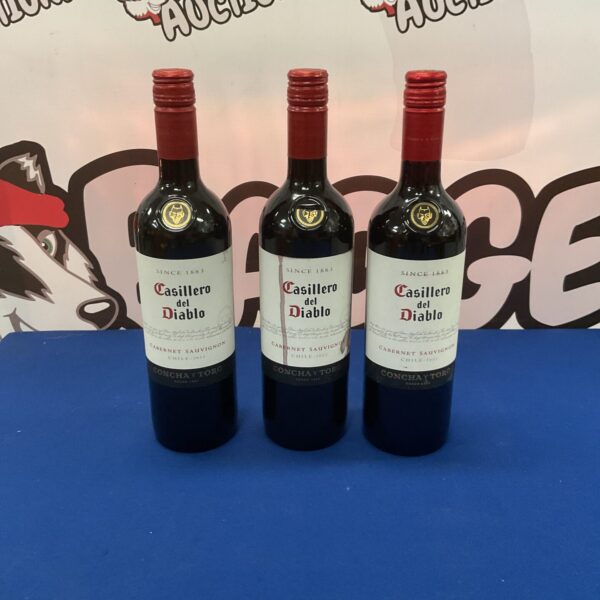 Three bottles of Castletown Del Diablo Cabernet Sauvignon wine.