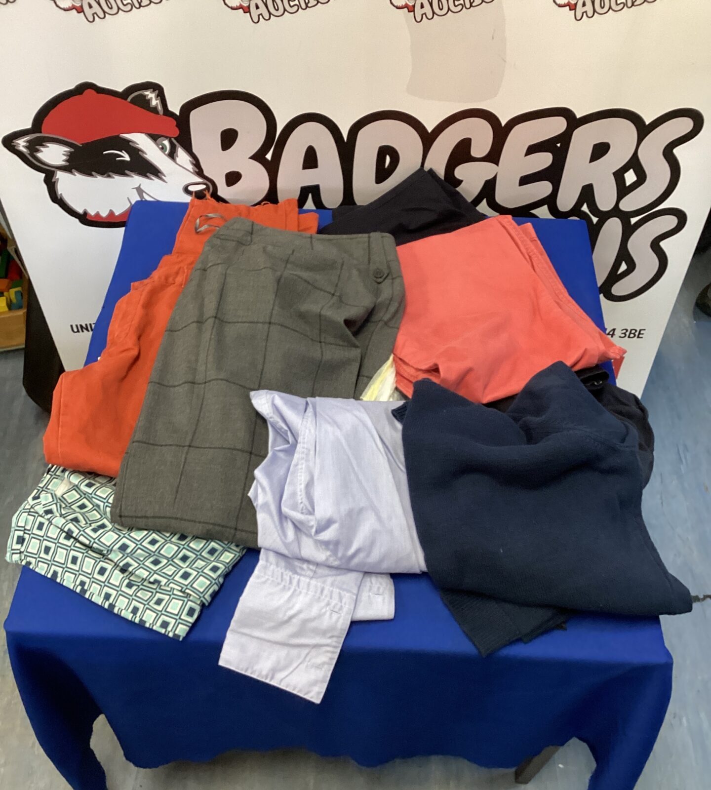 Bag second hand clothes