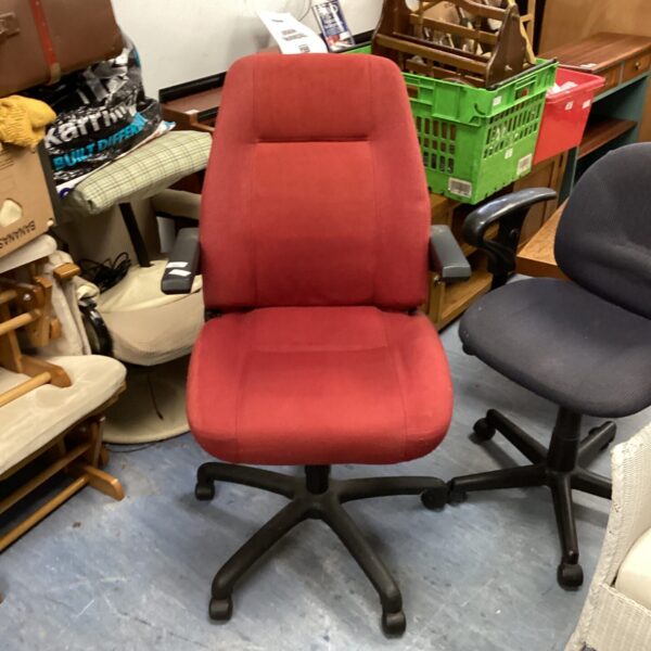 Red office swivel chair