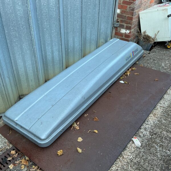 Large Thule Alpine car roof box in used condition.