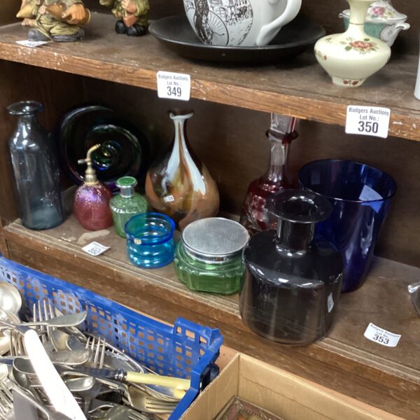 Large quantity of glass items inc vases