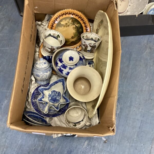 Selection of vintage pottery items