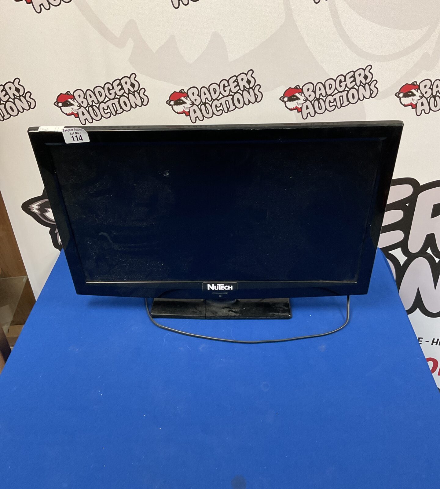 NuTech 24” monitor