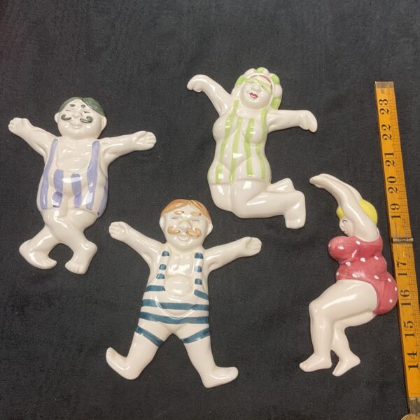 Vintage ceramic bathroom wall plaques bathing beauties