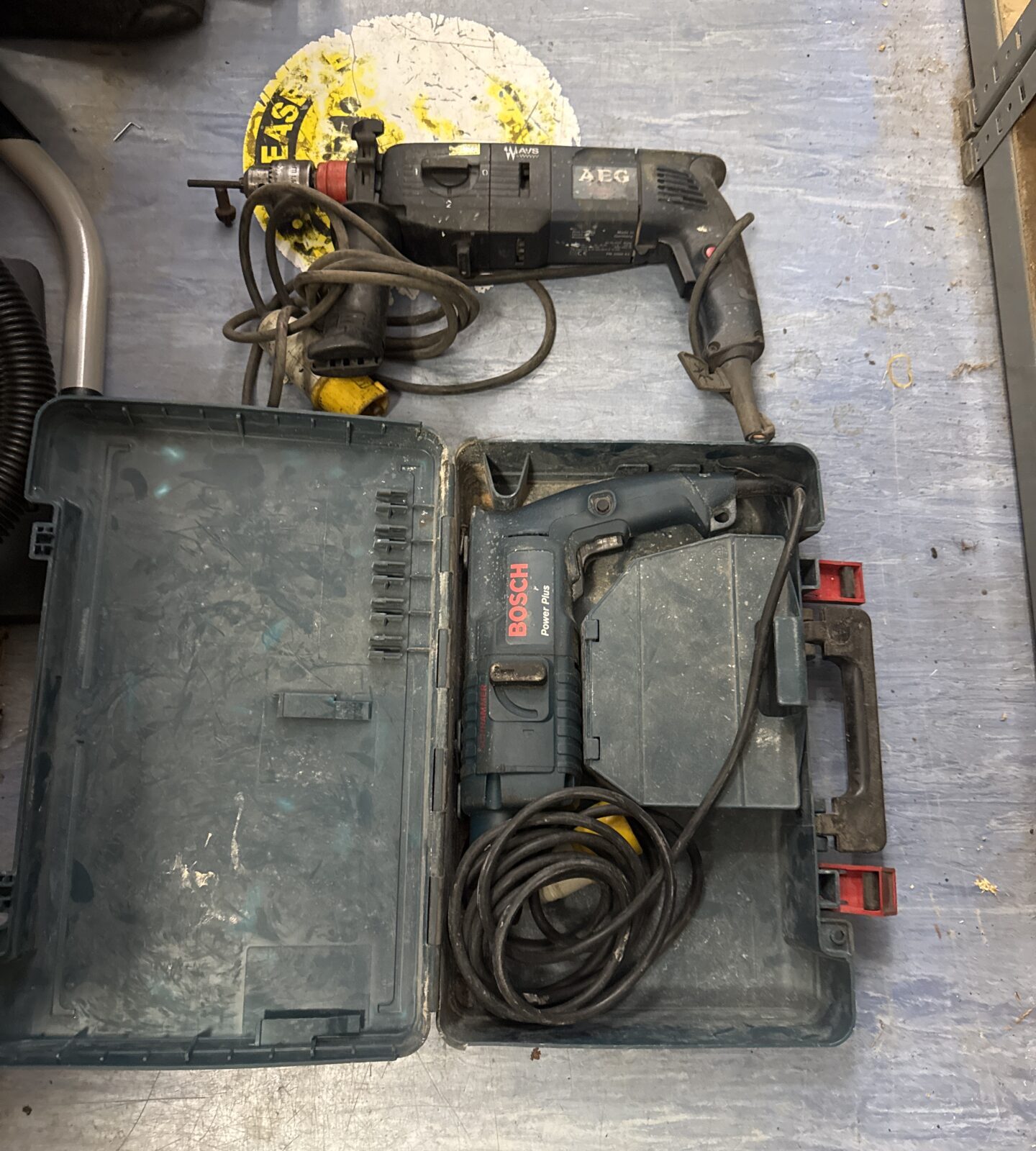 Bosch power plus & aeg avs 110v drills